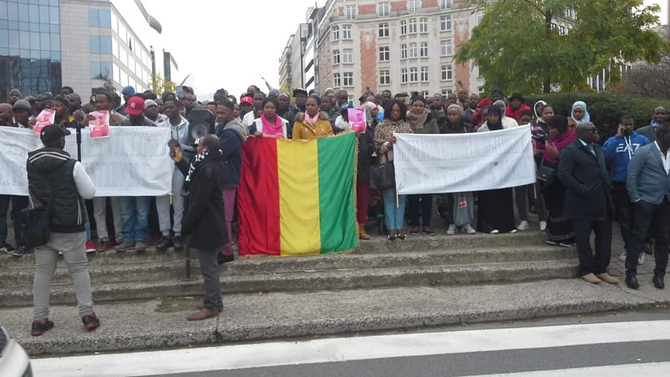 Vidéo: manifestation anti-Alpha Condé à Bruxelles ( Belgique )