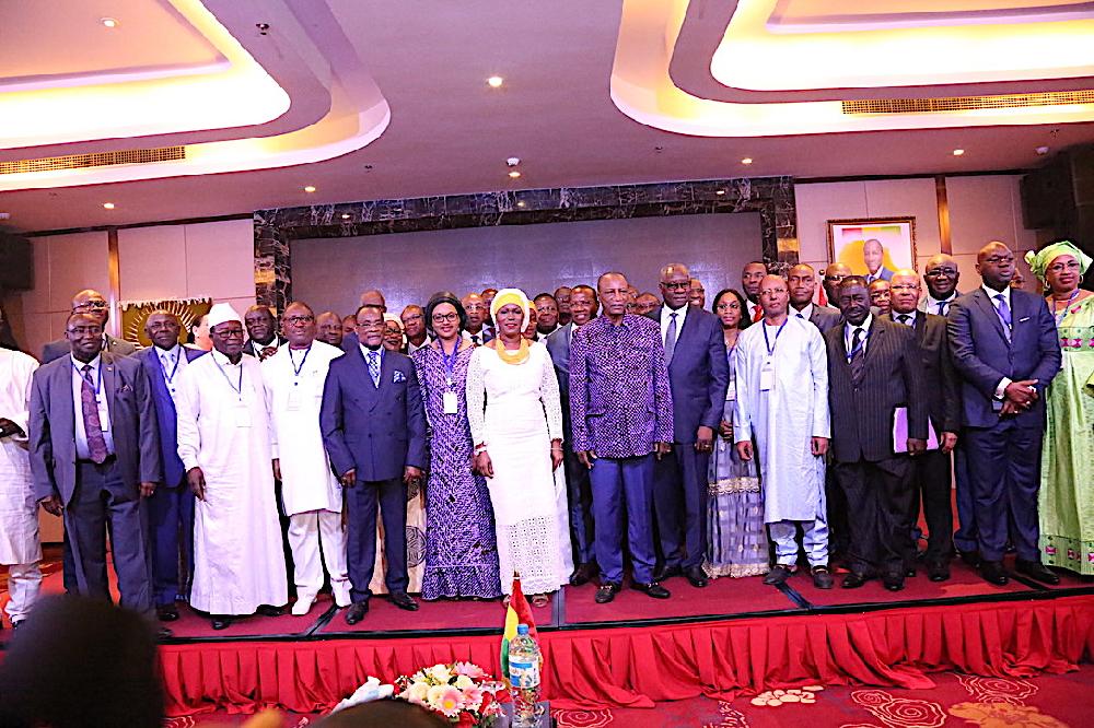 Conférence diplomatique: le président Condé insiste sur le rôle des ambassadeurs