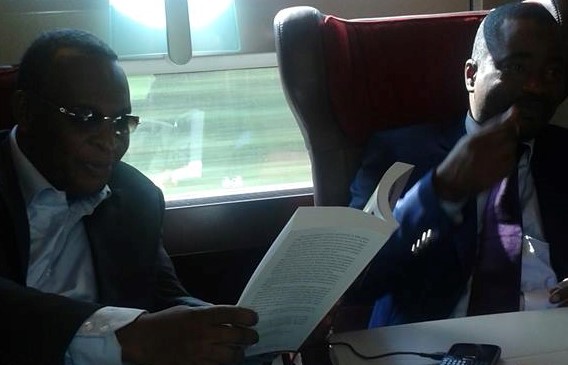Qui veut opposer le général Konaté au ministre Tibou Kamara ?