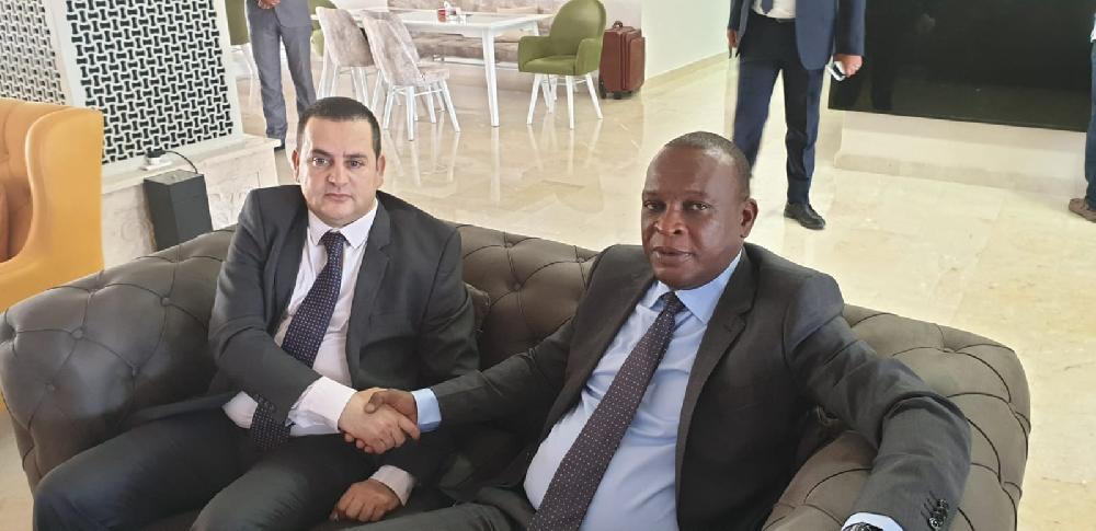 Le général Konaté en mission humanitaire en Libye ( Afrique Confidentielle )