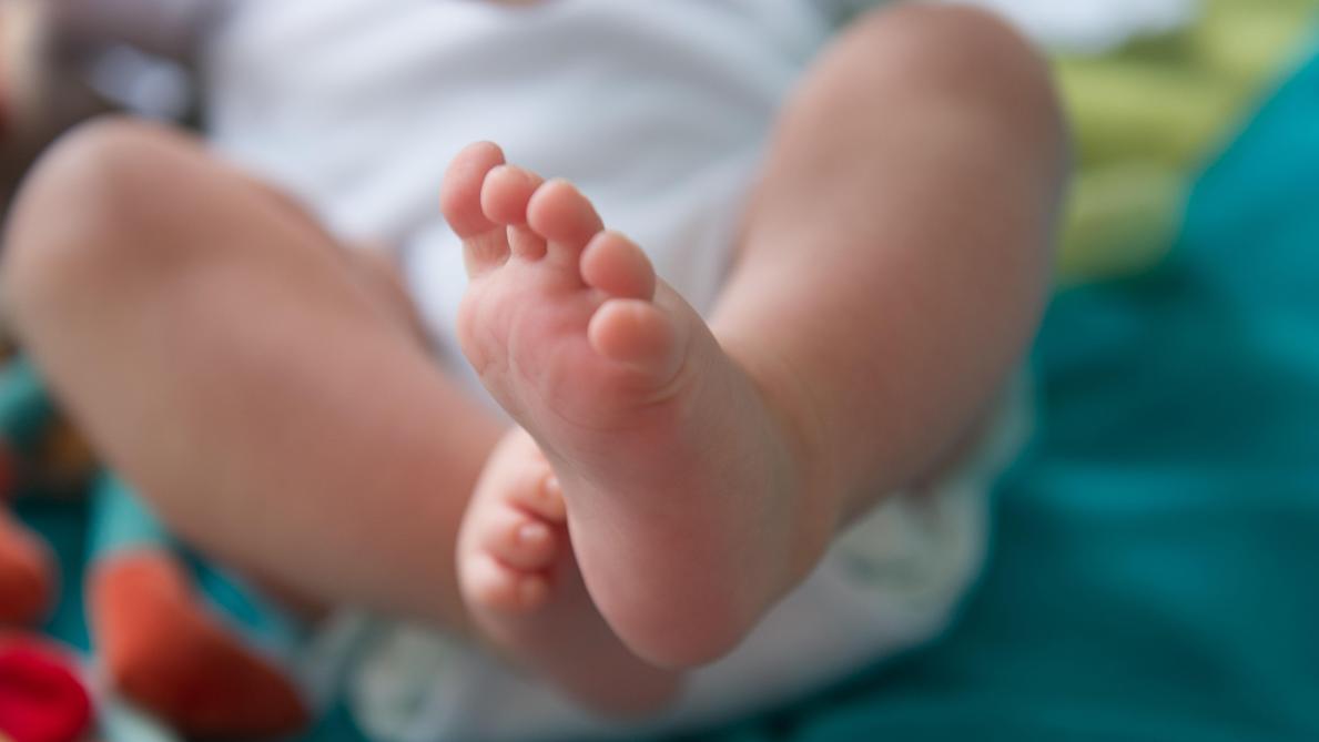 La naissance d’un bébé sans visage bouleverse le Portugal