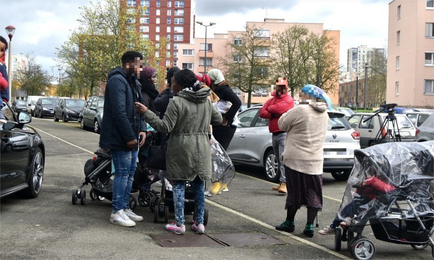 Le Mans ( France ): une Guinéenne tuée à coups de couteau, son compagnon toujours en fuite