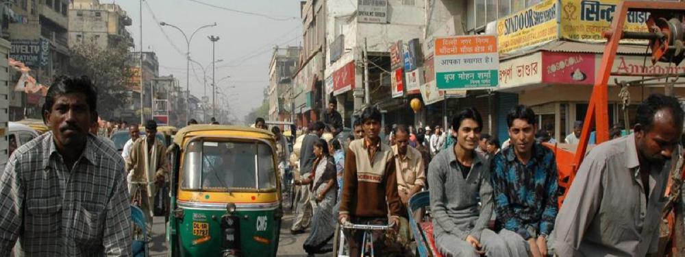 Coronavirus: avec 1, 4 milliard d'habitants, l' Inde sous confinement
