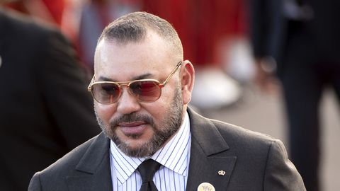 Mohammed VI : Aston Martin, yacht et jet privé, les folies du monarque