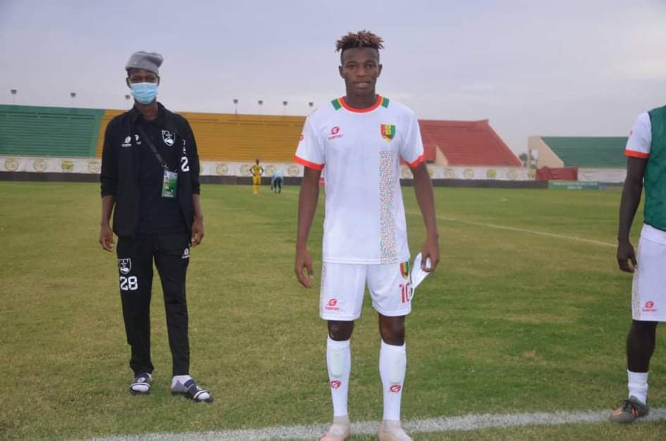 Tournoi UFOA U20: l'attaquant du Horoya AC, Alsény Soumah, hisse le Syli National Junior en demi-finale