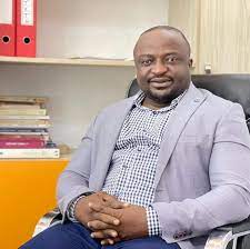 un célèbre avocat arrêté par la police à Conakry
