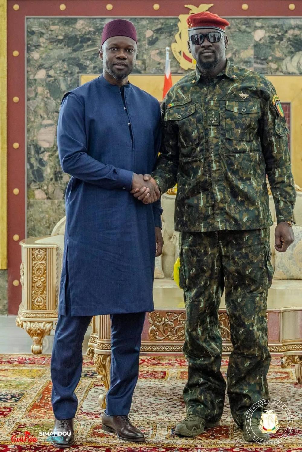 Sonko, le vrai diplomate du peuple face aux faux apôtres de la Françafrique ?