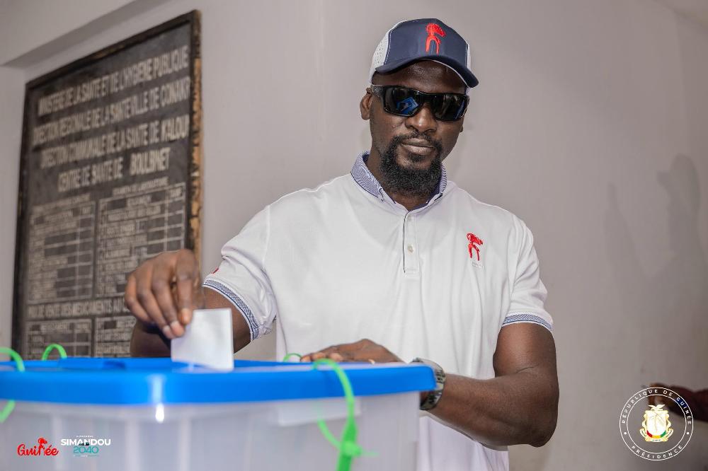 Doumbouya Président… nous te réclamons…