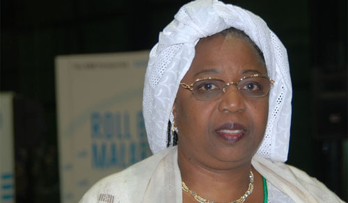 Lutte contre Ebola: la ministre de la santé du Sénégal récompensée, la Guinée ignorée !
