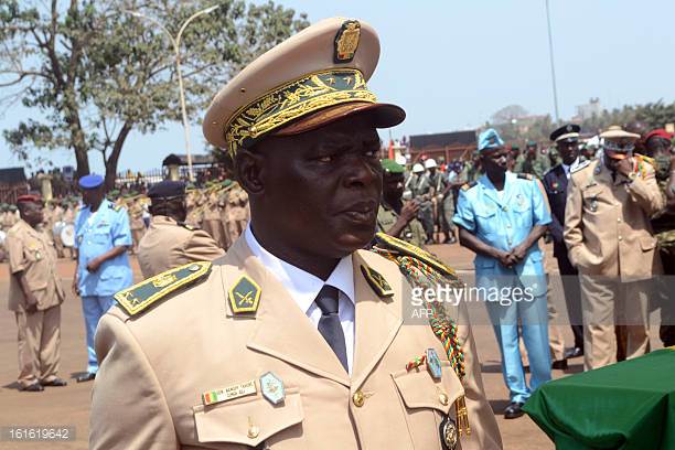 Le général Namory Traoré rencontre les militaires