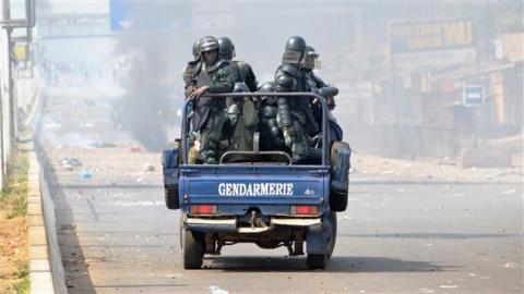 Guinée: un gendarme tué dans une manifestation