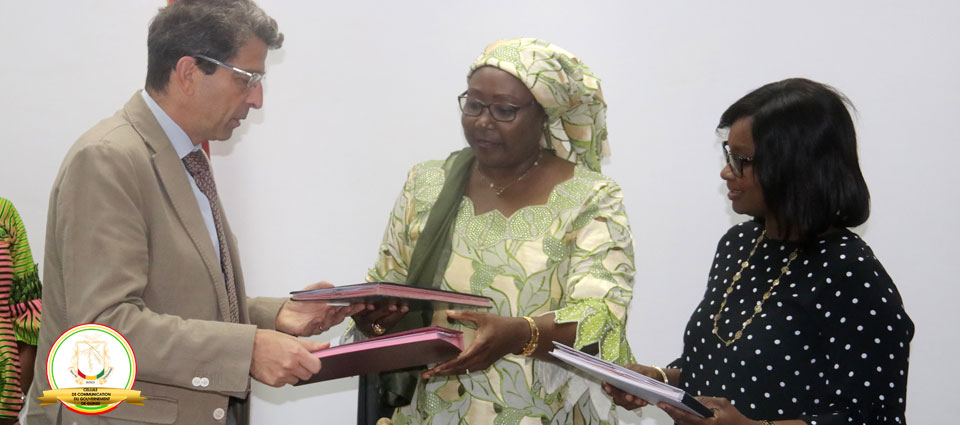 La Guinée signe un protocole d'accords avec l'UNICEF et l'OIM pour mettre fin à la mobilité des enfants mineurs