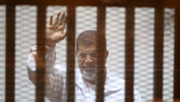 Egypte: l'ancien président Morsi condamné à 20 ans de prison